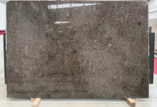 GRANITO LABRADOR ANTIQUE - 011716