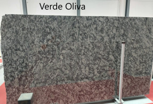 GRANITO VERDE OLIVA - 011656